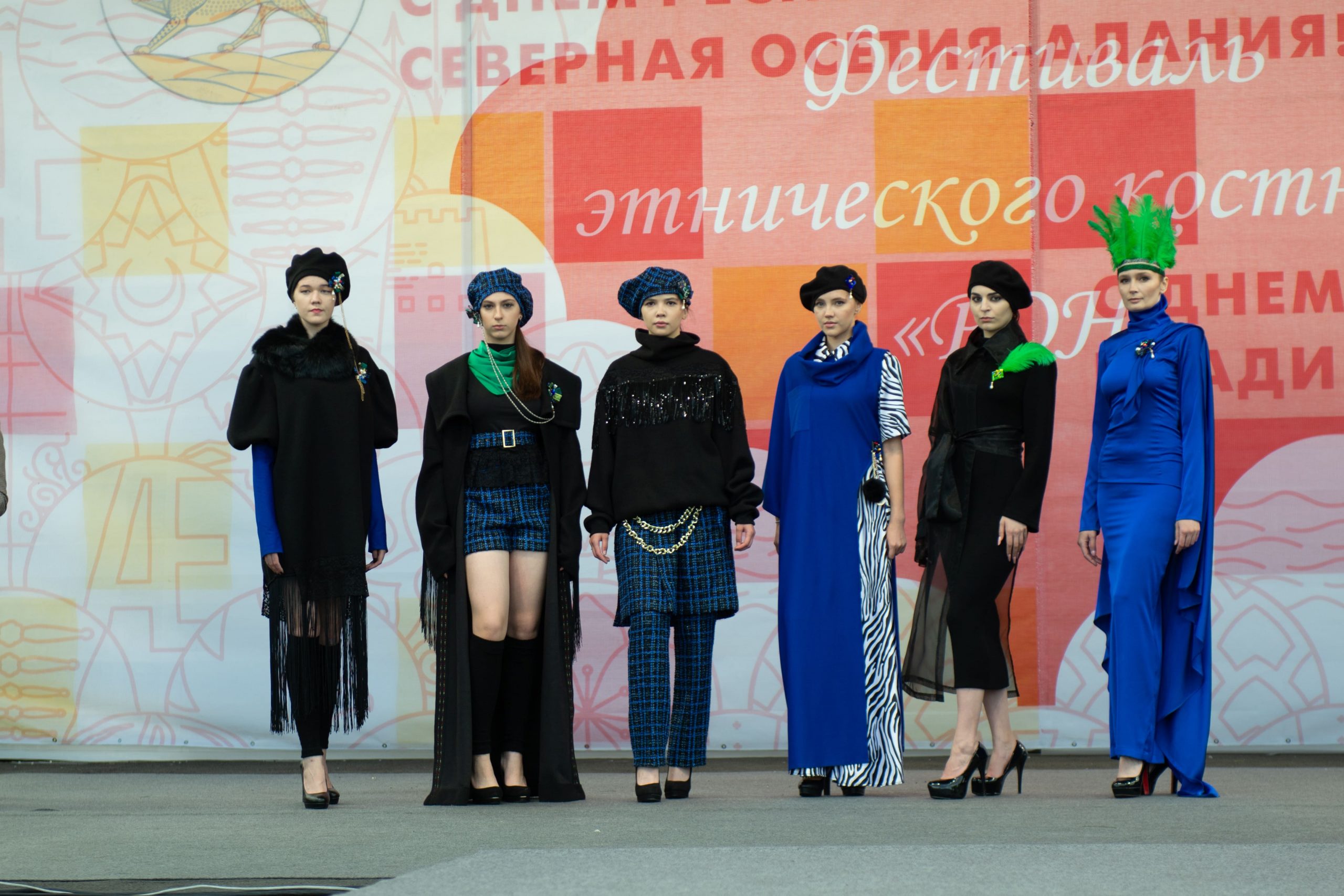 ANGARA FASHION SHOW 2022 - Открытый показ у Московских ворот набережной  Ангары